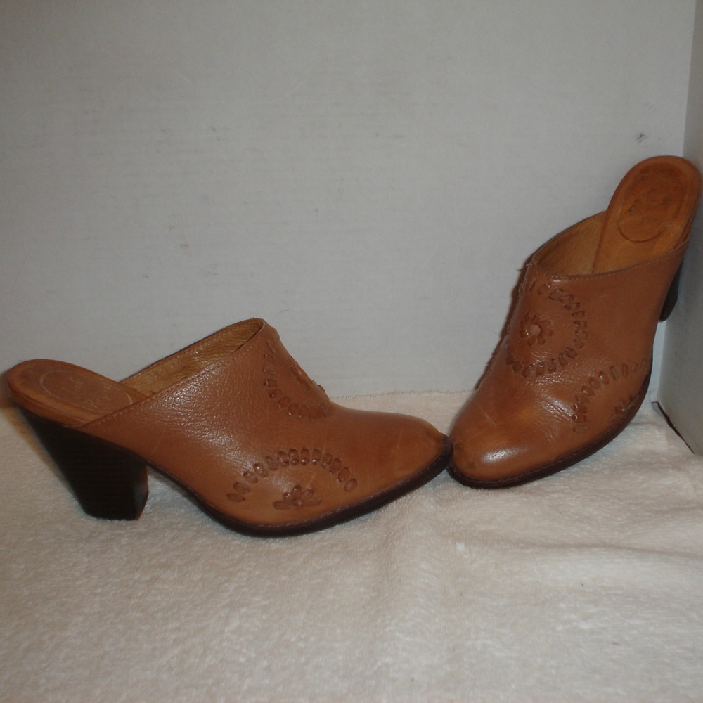 Jack Rogers "Marley" Clogs Mules